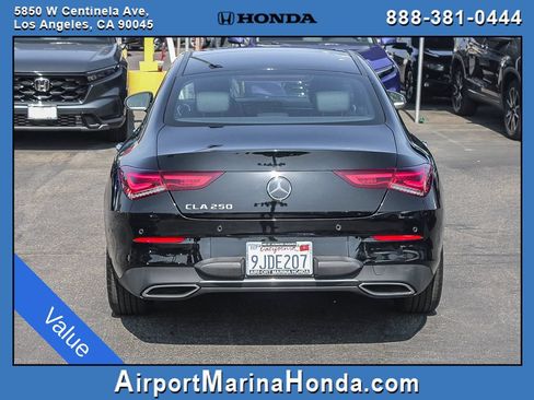 Used 2023 Mercedes-Benz CLA 250 w/ Premium Package image 7