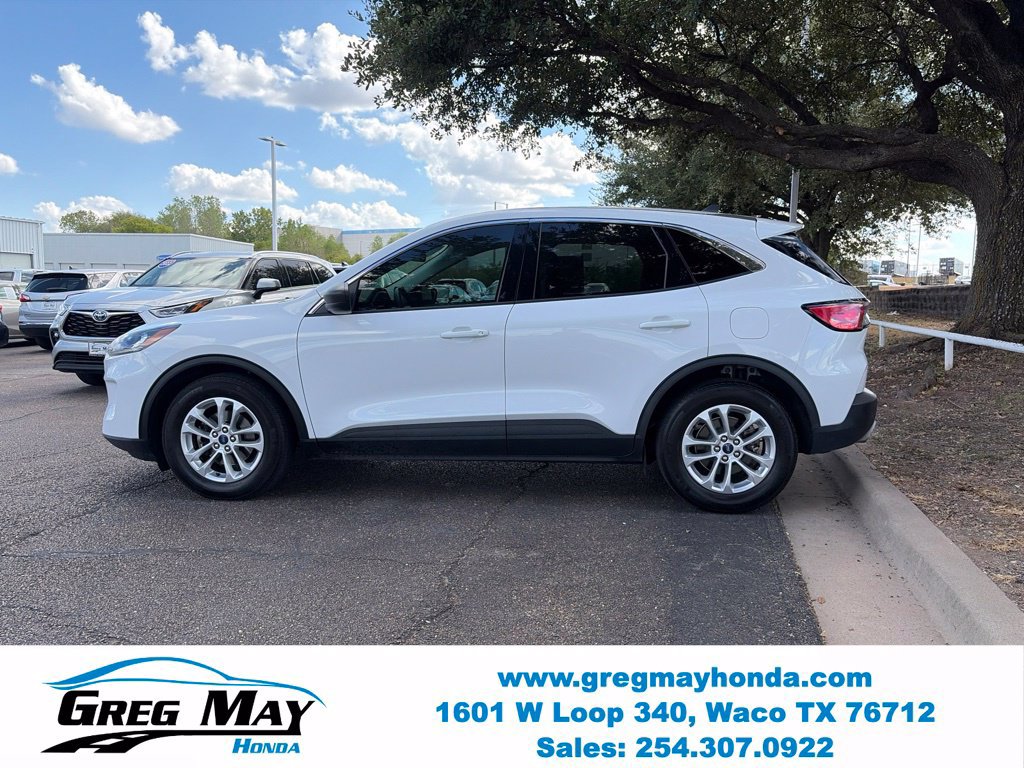 Used 2022 Ford Escape SE w/ Convenience Package FWD image 4