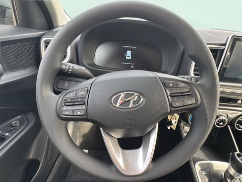 New 2026 Hyundai Venue SE image 12