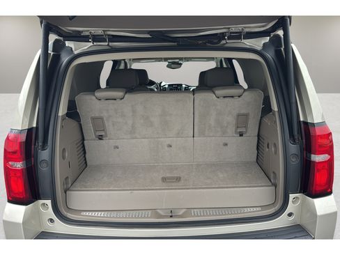 Used 2015 Chevrolet Tahoe LT AWD/4WD image 13
