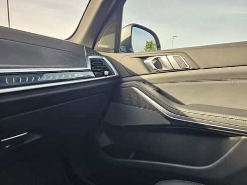 New 2026 BMW X5 xDrive40i w/ Executive Package image 27