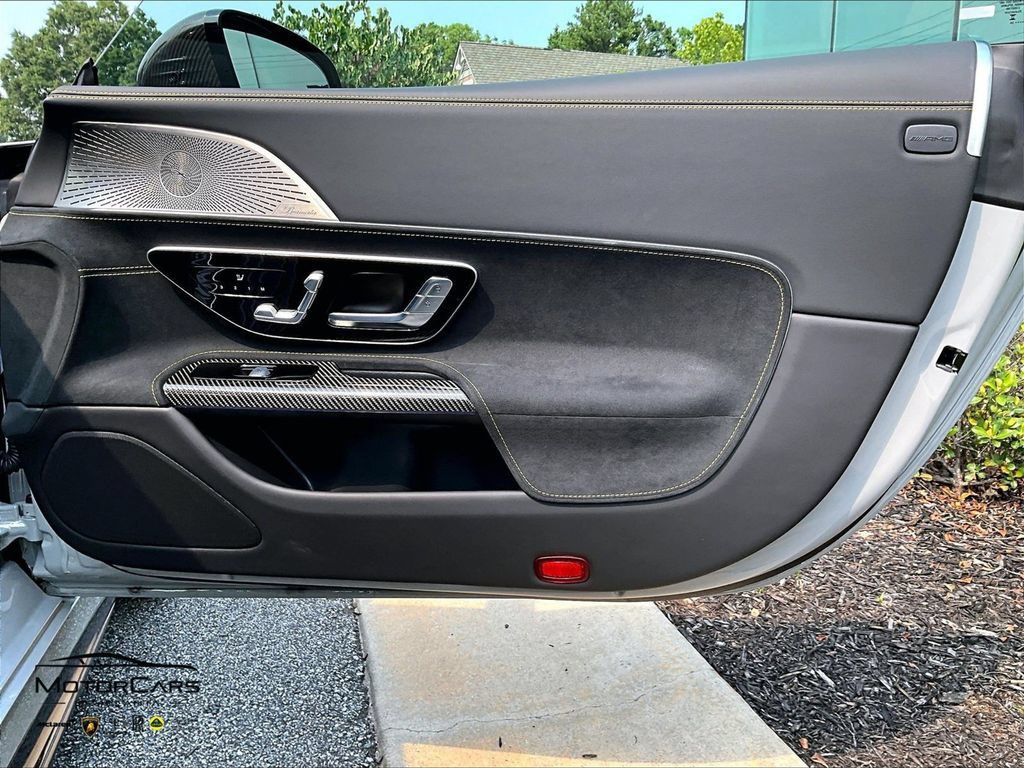Used 2025 Mercedes-Benz AMG GT 63 image 20