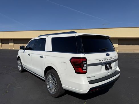 Used 2023 Ford Expedition Max Platinum image 5