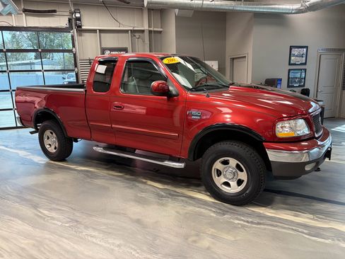Used 2002 Ford F150 XLT image 25