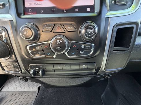 Used 2022 RAM 1500 Warlock AWD/4WD image 22