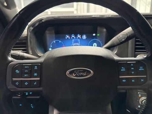 Used 2023 Ford F250 Lariat w/ Lariat Ultimate Package AWD/4WD image 13