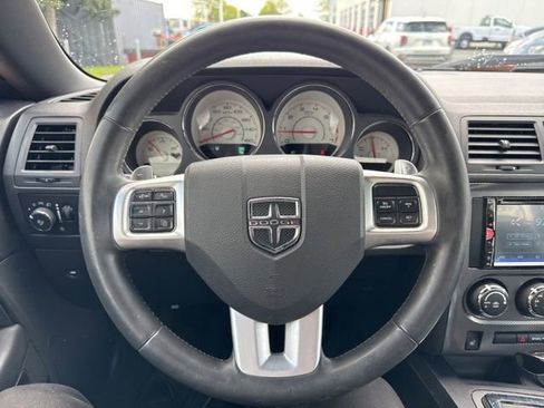 Used 2014 Dodge Challenger R/T RWD image 16