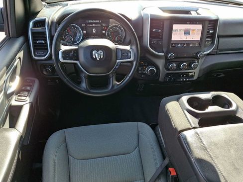 Used 2022 RAM 1500 Big Horn AWD/4WD image 9