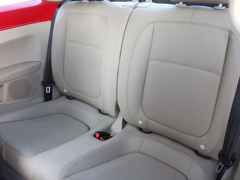 Used 2012 Volkswagen Beetle 2.5 FWD image 20