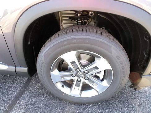 New 2025 Honda Pilot EX-L image 11