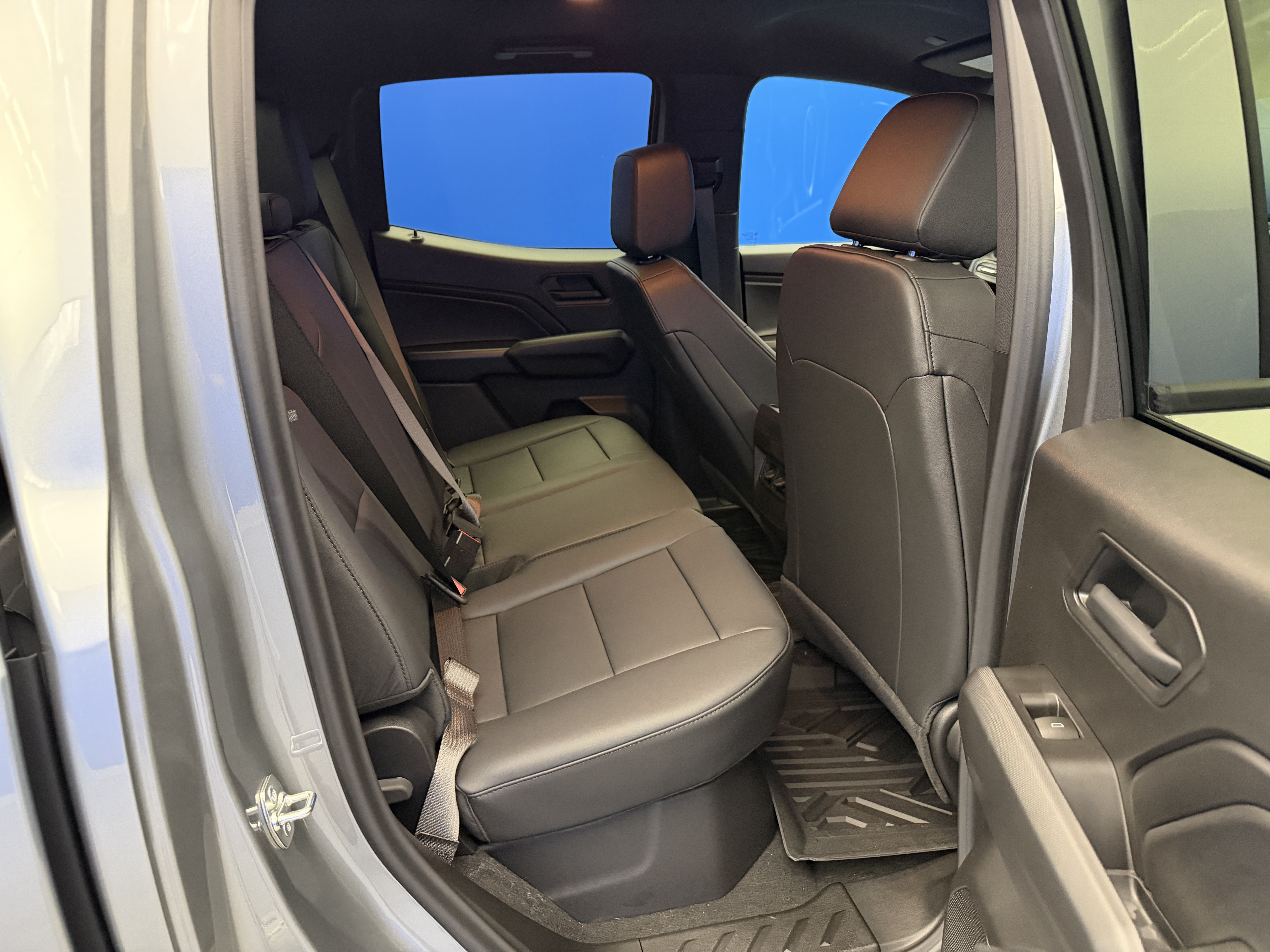 New 2026 Chevrolet Colorado Trail Boss AWD/4WD image 25