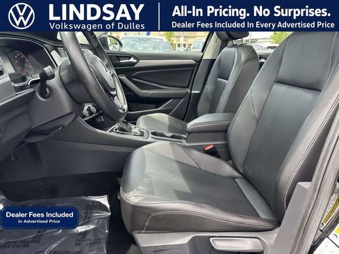 Used 2019 Volkswagen Jetta SE FWD image 11