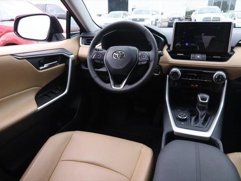 Certified 2025 Toyota RAV4 XLE Premium AWD/4WD image 23