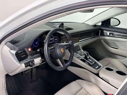 Certified 2023 Porsche Panamera Platinum Edition RWD image 4