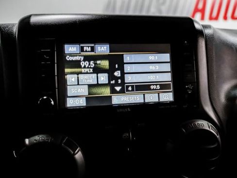 Used 2015 Jeep Wrangler Unlimited Sport w/ Quick Order Package 24S AWD/4WD image 32