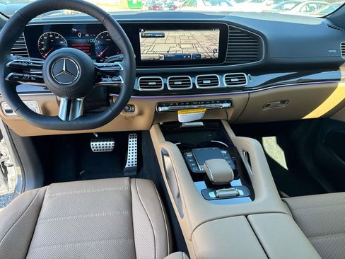 New 2026 Mercedes-Benz GLS 450 GLS 450 image 9