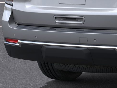 New 2026 Chevrolet Suburban LS w/ LS Custom Edition RWD image 38