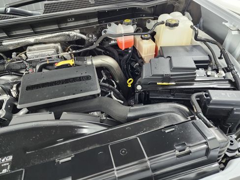 Used 2022 Chevrolet Silverado 2500 High Country w/ Safety Package II image 25