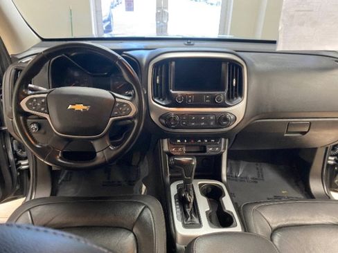 Used 2021 Chevrolet Colorado LT w/ Safety Package RWD image 27
