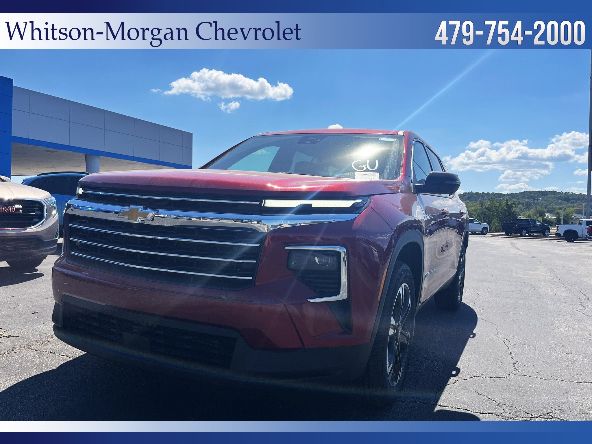 New 2027 Chevrolet Traverse LT w/ Sun and Wheel Package FWD image 3