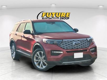 Used 2023 Ford Explorer Platinum w/ Class IV Trailer Tow Package