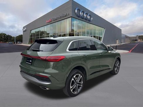 Certified 2025 Audi Q5 Premium w/ Premium Plus AWD/4WD image 5