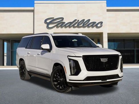 New 2026 Cadillac Escalade ESV Platinum Sport w/ LPO, ONYX Package image 2