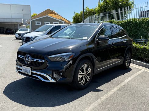 Used 2025 Mercedes-Benz GLA 250 image 2