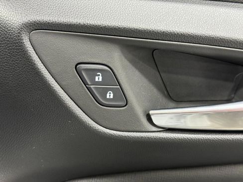 Used 2024 Buick Envista Sport Touring w/ Convenience I Package image 20