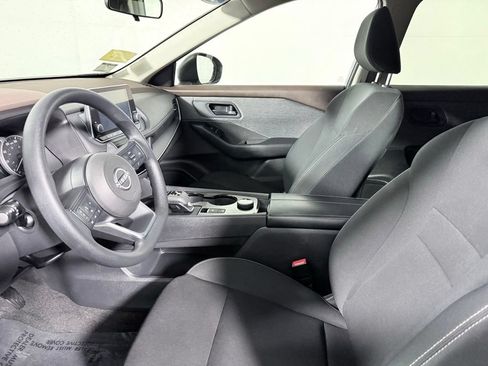 Used 2023 Nissan Rogue S AWD/4WD image 17