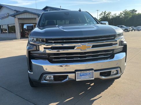 Used 2019 Chevrolet Silverado 1500 LTZ w/ LTZ Premium Package AWD/4WD image 35