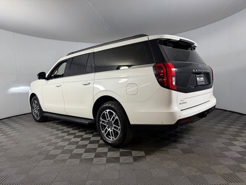 Used 2025 Ford Expedition Max Active AWD/4WD image 8