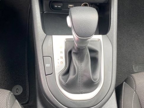 Used 2023 Kia Forte LX FWD image 18