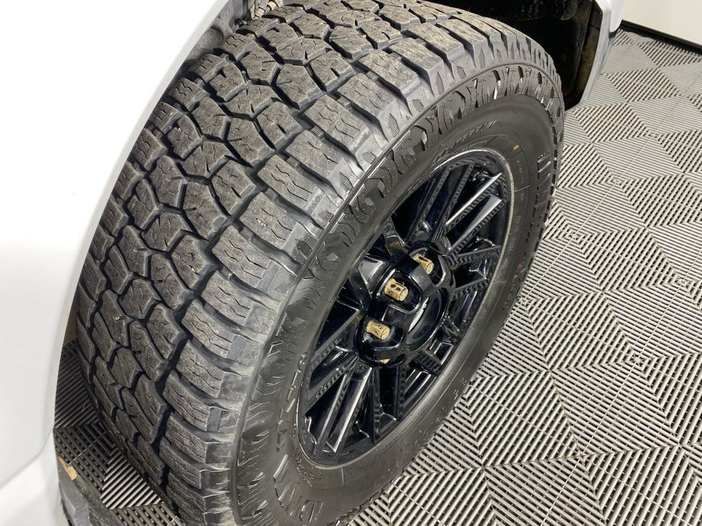 Used 2023 Ford F250 XLT AWD/4WD image 16
