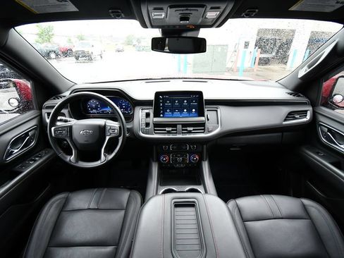 Used 2023 Chevrolet Tahoe RST AWD/4WD image 3