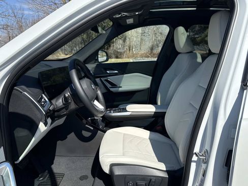 New 2026 BMW X1 xDrive28i w/ Technology Package AWD/4WD image 14