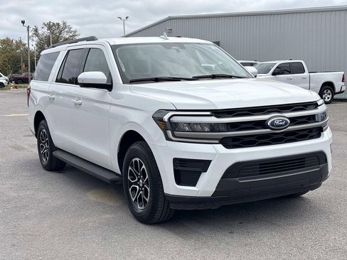 Used 2024 Ford Expedition Max XLT RWD image 7
