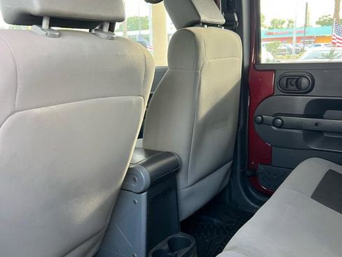 Used 2008 Jeep Wrangler Unlimited X AWD/4WD image 6