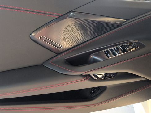 Certified 2023 Chevrolet Corvette Stingray Premium Conv w/ Z51 Performance Package image 11