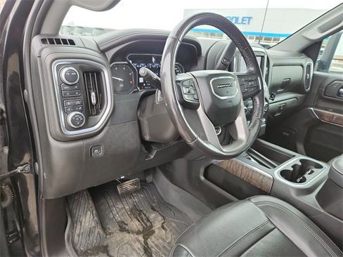 Certified 2022 GMC Sierra 3500 Denali image 10