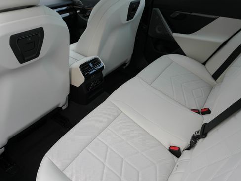 Used 2026 BMW 540i xDrive image 35