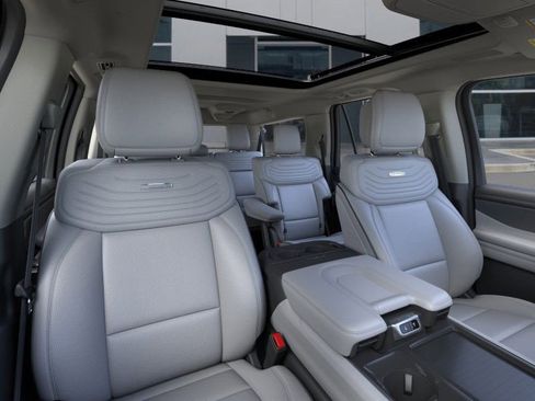 New 2026 Ford Expedition Max Platinum w/ Platinum Ultimate Package image 12