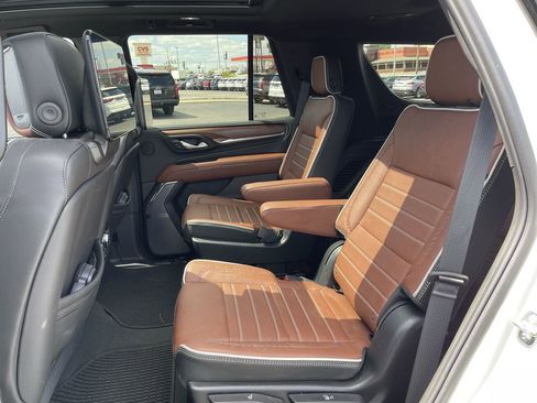 Certified 2024 GMC Yukon Denali Ultimate image 26