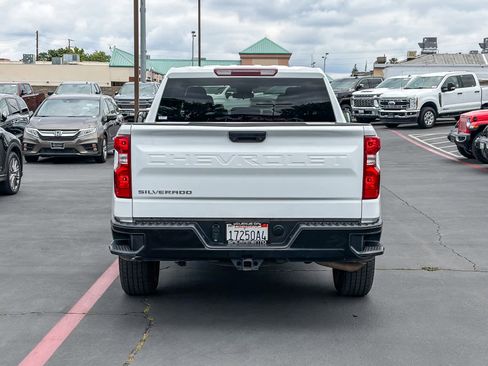 Used 2024 Chevrolet Silverado 1500 W/T w/ WT Value Package AWD/4WD image 3