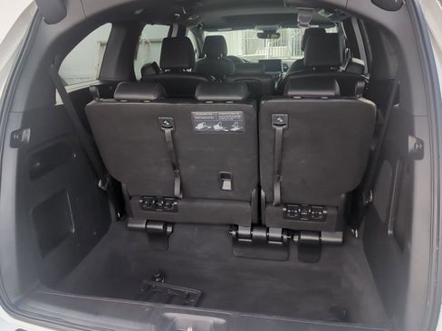 Used 2023 Honda Odyssey Sport image 11