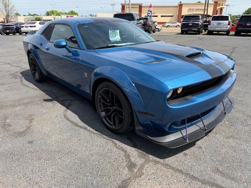 Used 2022 Dodge Challenger R/T Scat Pack RWD image 15