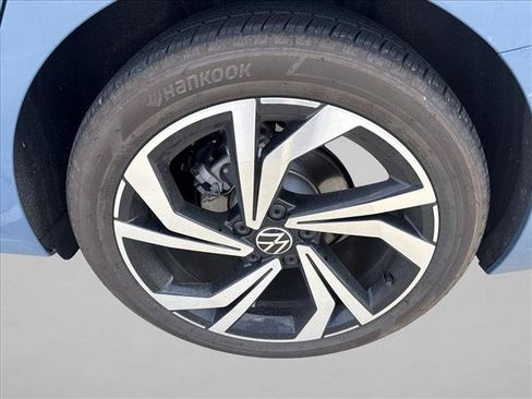 Used 2025 Volkswagen Jetta SEL FWD image 19