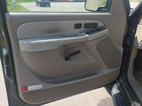 Used 2003 Chevrolet Tahoe LT AWD/4WD image 29