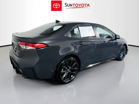Used 2026 Toyota Corolla SE FWD image 4