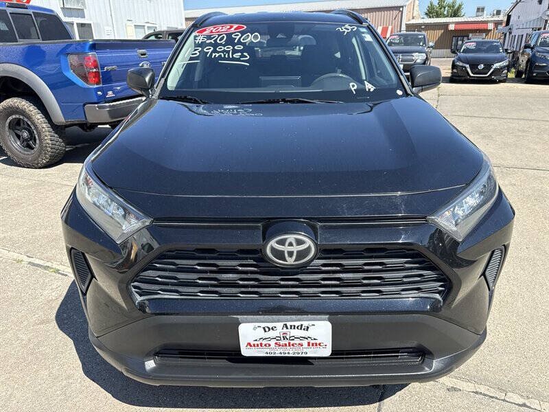 Used 2021 Toyota RAV4 LE AWD/4WD image 12